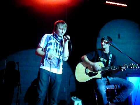 Red Face Project feat. Dominik Henschel - Hör Auf Dein Herz