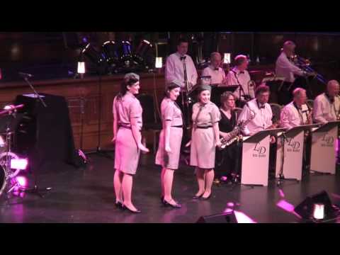 The Swing Sisters   Rum & Coca Cola