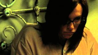 Трейлер: Подальше от тебя