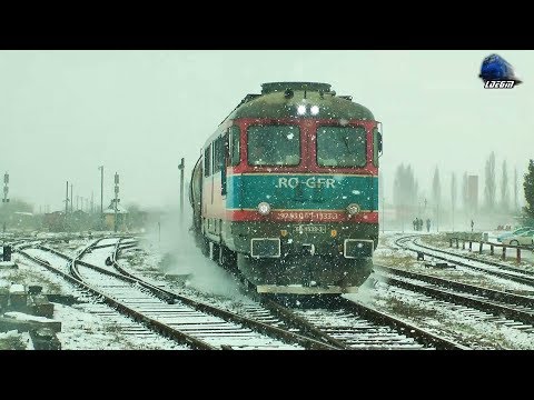 LDE2100 60-1533-3 & Marfar GFR Tanker Train in Zapada/Snow in Oradea Est - 12 January 2018
