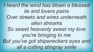 Ben Christophers - Hooded Kiss Lyrics_1