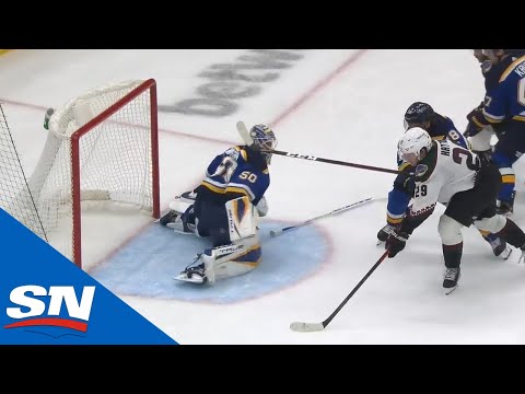 Hayton Steals The Puck From Thomas & Goes Upstairs On Binnington