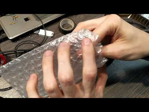 Отправили флешку с женщиной нашему зрителю через почту России