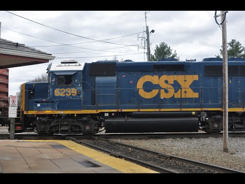 Chase Of CSX B733