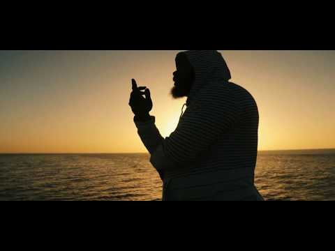 Outlook KuNuddé & GuiiTé (Clip Officiel)