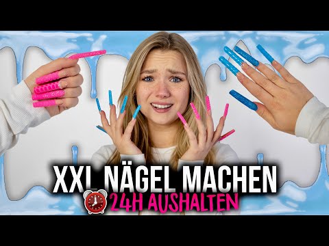 I'm giving myself the longest nails ever and I have to survive with them for 24 hours 💅🏼