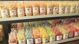Gourmet popcorn store opens in Girard