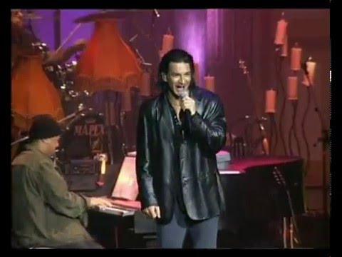 Ricardo Arjona video Ella y el - Teatro Gran Rex 2003