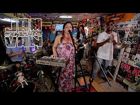 SALT PETAL - "Disco Rats" (Live at JITVHQ in Los Angeles, CA 2017) #JAMINTHEVAN