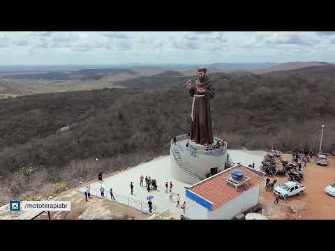 Visitamos a Estátua de São Francisco de Assis no mirante da Serra da Formiga – RN