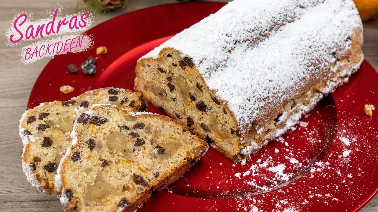 Uschis Quarkstollen mit Marzipanfüllung - Einfache Rezepte