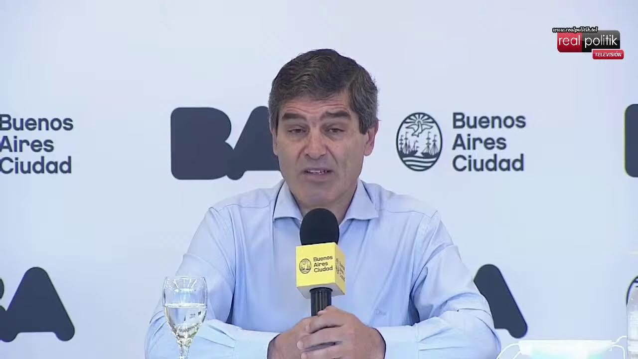 Fernán Quirós: "Es probable que antes del otoño podamos hacer una tercera dosis de refuerzo"