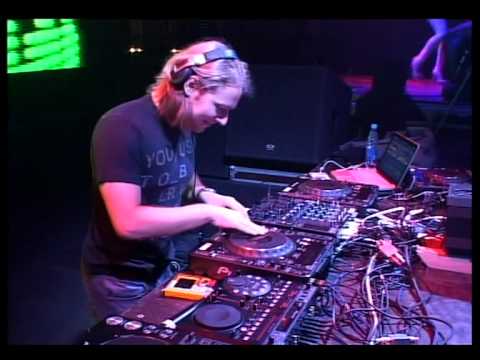 James Zabiela Godskitchen Ukraine 2008 part 1