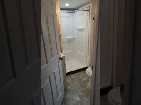 912 W Walnut St - Video 2 of 2