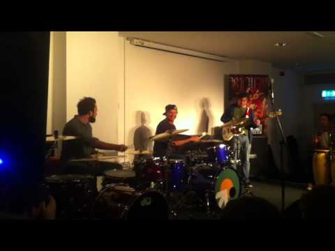 Chad Smith & Graham Hopkins jam at BIMM Dublin