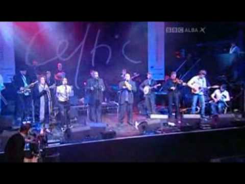 BBC ALBA - Cuirm @ Celtic : Salsa Celtica at the Old Fruitmarket (3/6)