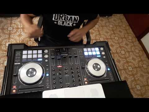 House Boricua mix 90'