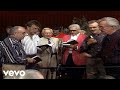 Bill & Gloria Gaither - Give the World a Smile (Live)