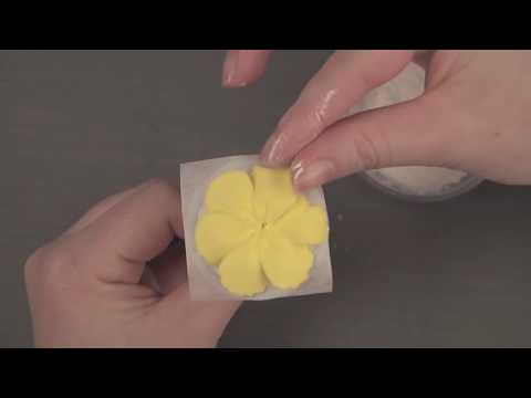 Realizar Daffodil Flowers o flores del narciso  de royal icing