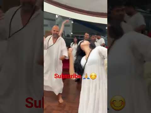 Osho Sannyasins Celebrating Kabir Bhajan at Osho Tapoban 🙏😍 #osho #meditation #dance