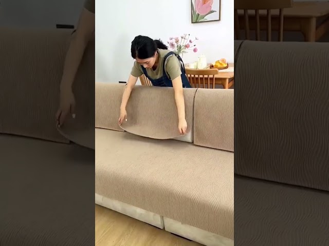 Vídeo relacionado con MAGIC SELECT Cubre Sofá 180×300 cm. Cobertor Sofá. Manta Reversible y Antideslizante, Funda Sofá Lavable, Ideal Mascotas y Niños