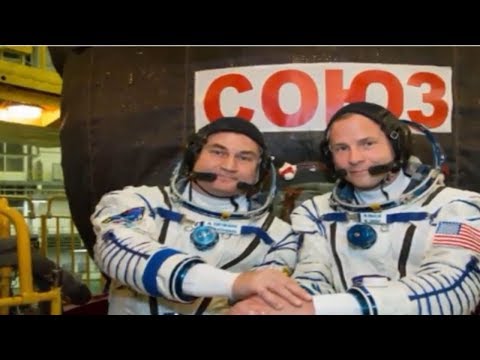 Astronauts  escape  malfunctioning  Soyuz  rocket