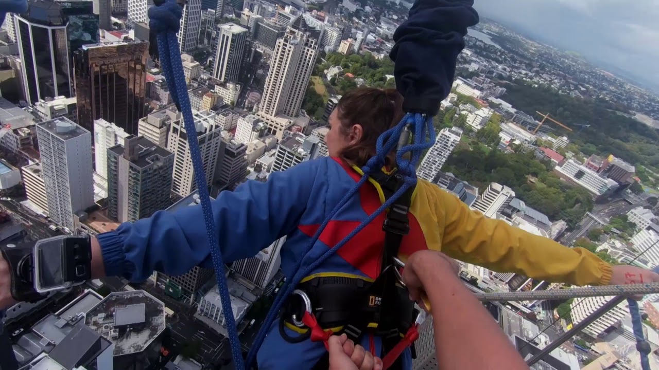 How long does it take to jump from the Sky Tower?