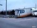 Click to View : TIR spulberat de tren 2