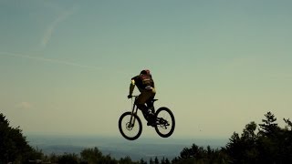 preview picture of video 'WENDI HIRZBERGER at BIKEPARK MARIBOR / POHORJE'