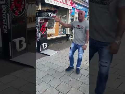 Alex Soze maakt boksbalautomaat bij Fight.nl stuk!