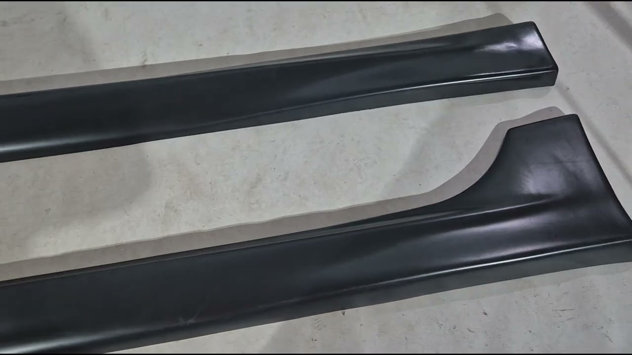 Volkswagen Jetta 2011–2018 Boční prahy DPT (k lakování) Video 1