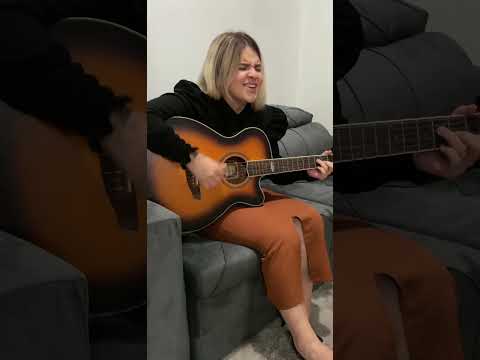 Me Dê Forças Pra Lutar - Letícia Valerio