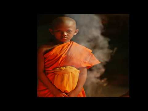 SOMOS LUZ-Macaco y la Mari de Chambao