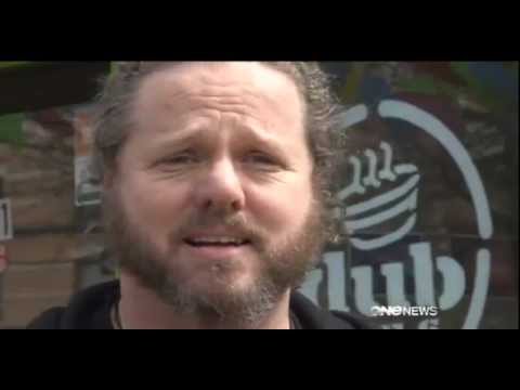 download lagu mp3 mp4 Best Pie In Manhattan, download lagu Best Pie In Manhattan gratis, unduh video klip Best Pie In Manhattan