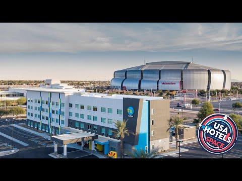 Tru by Hilton Phoenix Glendale Westgate | Phoenix (AZ), United States | Hotel Review 🏩