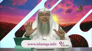 How to purify yourself if you touch a pig? - Assim al hakeem