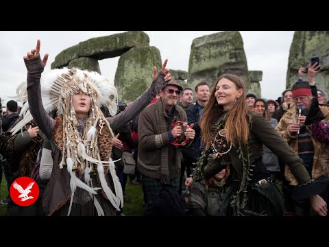 Winter solstice marked by Stonehenge's magical sunrise celebrations