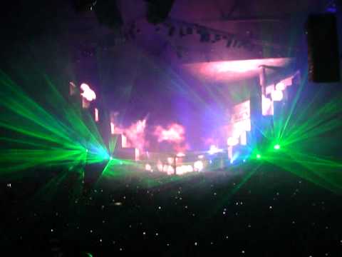 Angerfist live - M.O.H The depths of despair 26.11.11