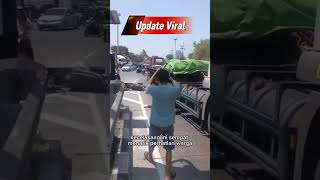 Download lagu Pengendara Motor Perempuan Tewas Terlindas Truk di Sidoarjo! mp3