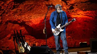 The CAVERNS SESSIONS featuring ALVIN YOUNGBLOOD HART  "BIG MAMA'S DOOR"
