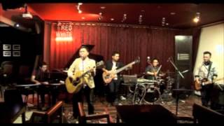 Suave - Make It Up @ Red White Jazz Lounge