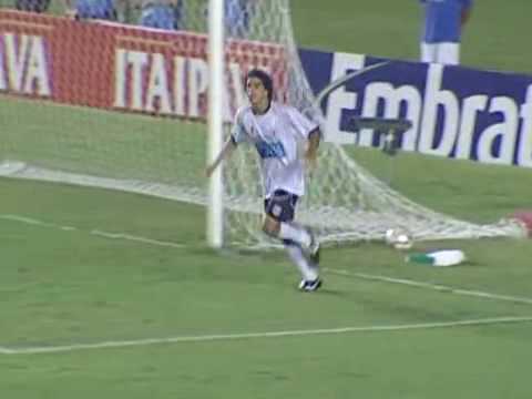 27/01/2010 Melhores momentos de Flamengo 3 x 2 Americano pela 4ª rodada do Campeonato Carioca 2010