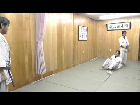 重たい崩し突き