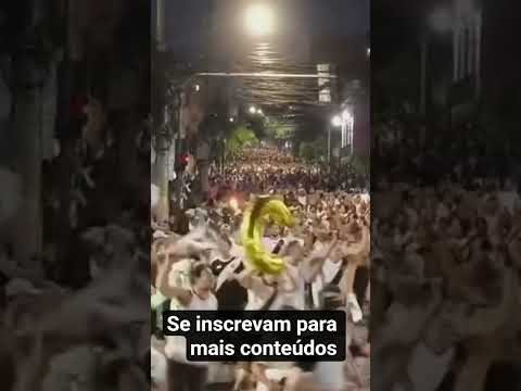 Torcida do Vasco da Gama invade o Maracanã para o clássico.