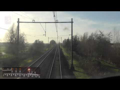 Riding with the train driver from Utrecht to Rotterdam.(with speedometer)