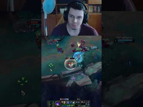 Clean roam bot! | #asphyxiak on #Twitch#lol#leagueoflegends#oriana#ori#outplay#roam#kill#bot