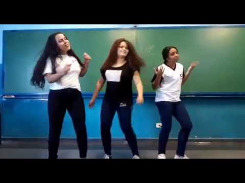 VIDA DE ESTUDANTE - PARÓDIA VIDA DE EMPREGUETE - PREPARAÇÃO ACADÊMICA