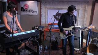 Phantogram - When I&#39;m Small (KEXP)