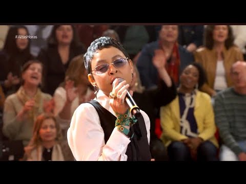 Kell Smith canta 'Devolva me' | Altas Horas 02/08/2025