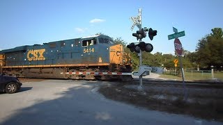 preview picture of video 'CSXT Container Intermodal Train Going BY Pine Products Rd & Bower Rd In North,Florida'